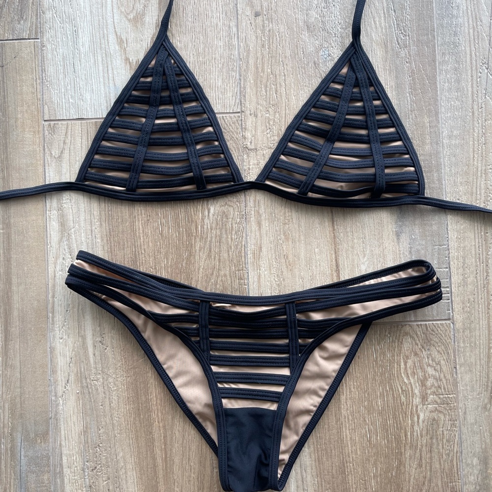 Beach Bunny Swim set